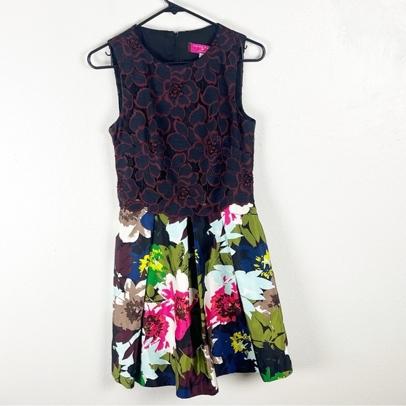 TRINA TURK Emmalee Mixed Prints Lace Top Pleated Skirt Pockets Dress, Size 2 - Picture 1 of 9